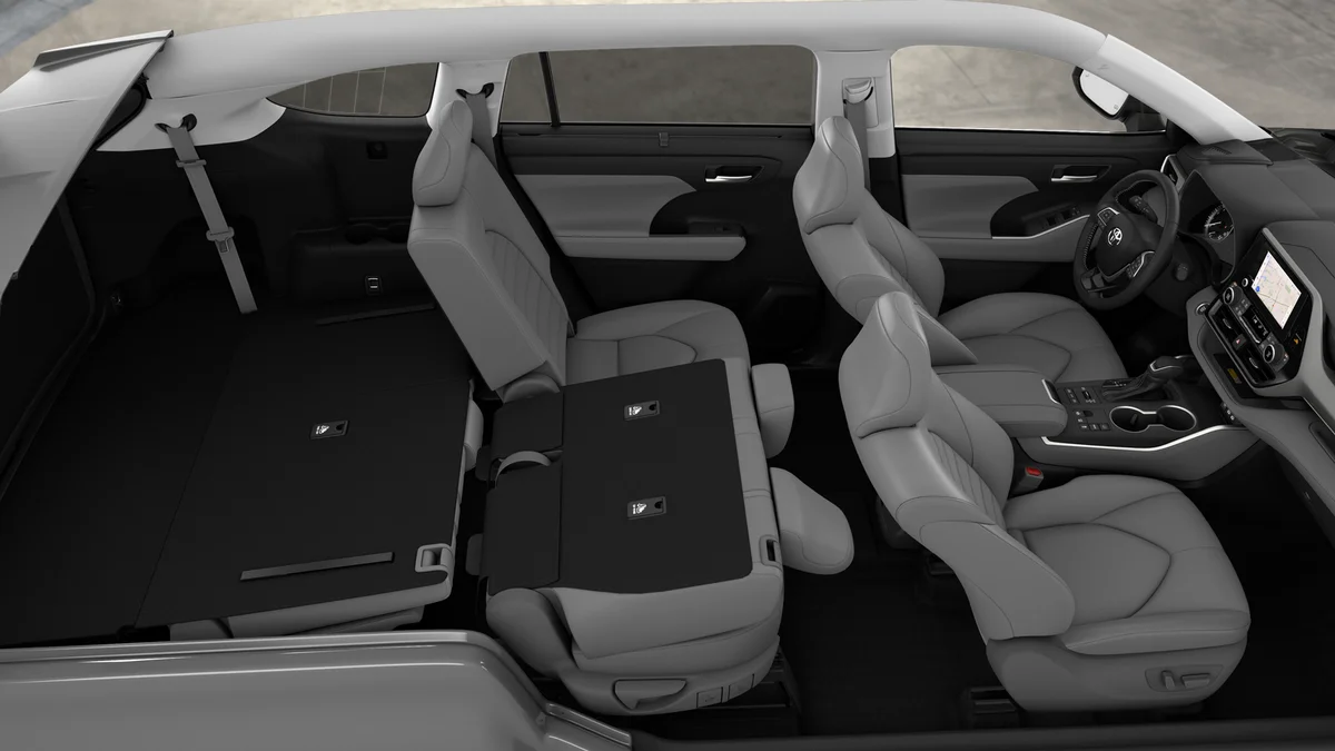 New 2026 Midnight Black Metallic Toyota XLE image 22