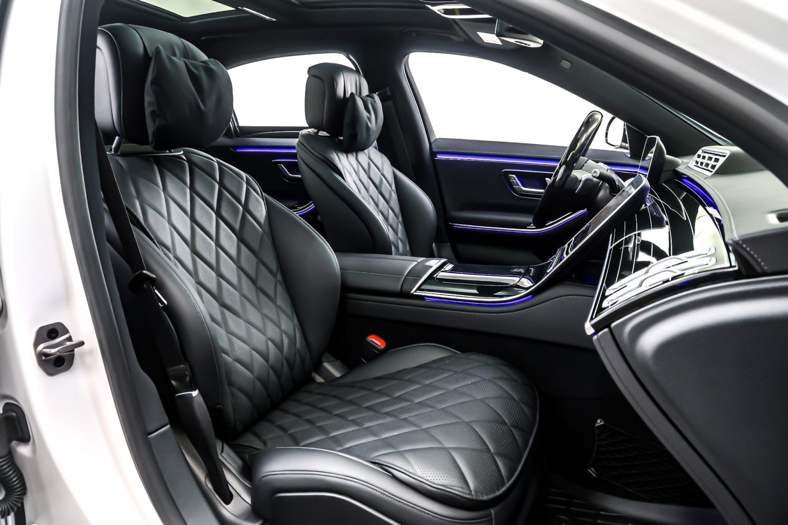 2025 Mercedes-Benz S-Class S 580 - Photo 7