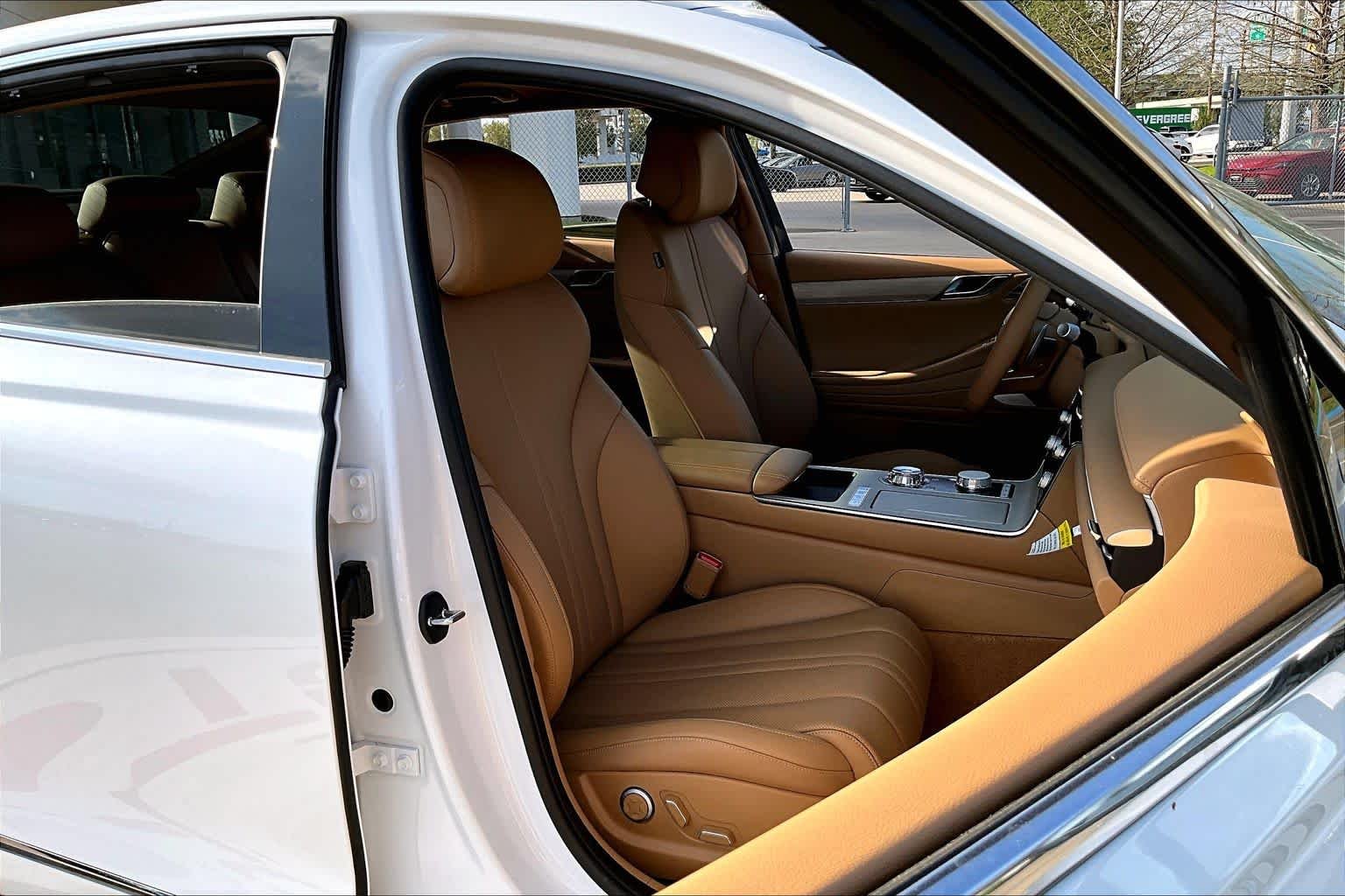 2026 GENESIS G80 Advanced - Photo 9