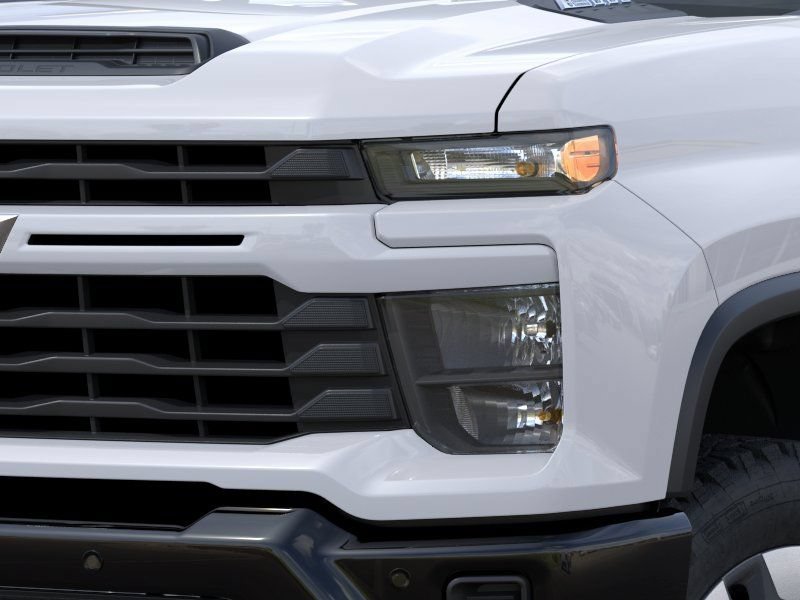 New 2026 Summit White Chevrolet Custom image 10