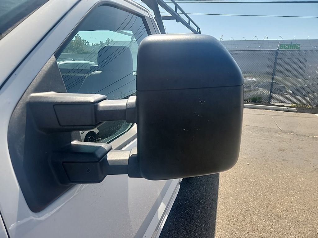 Used 2018 White Ford XL image 6