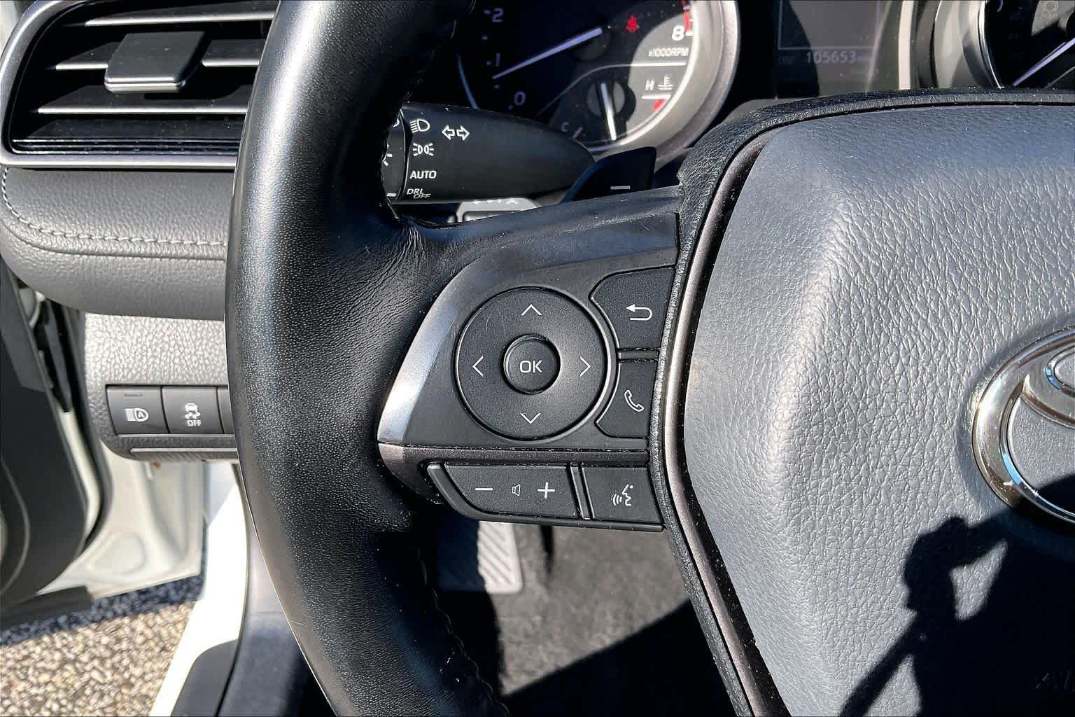 Used 2021 Super White Toyota SE image 23