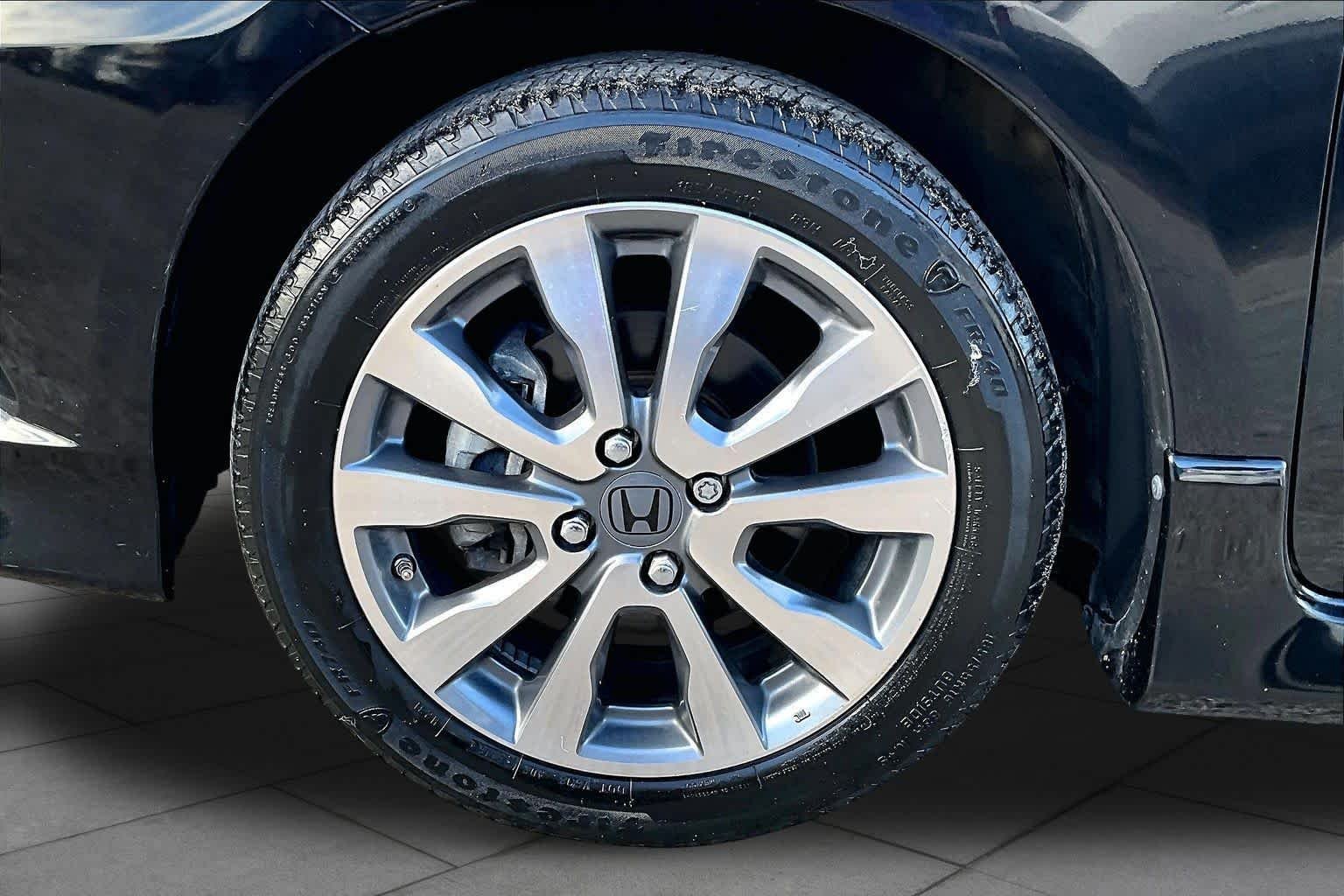 Used 2013 Crystal Black Pearl Honda Sport image 11