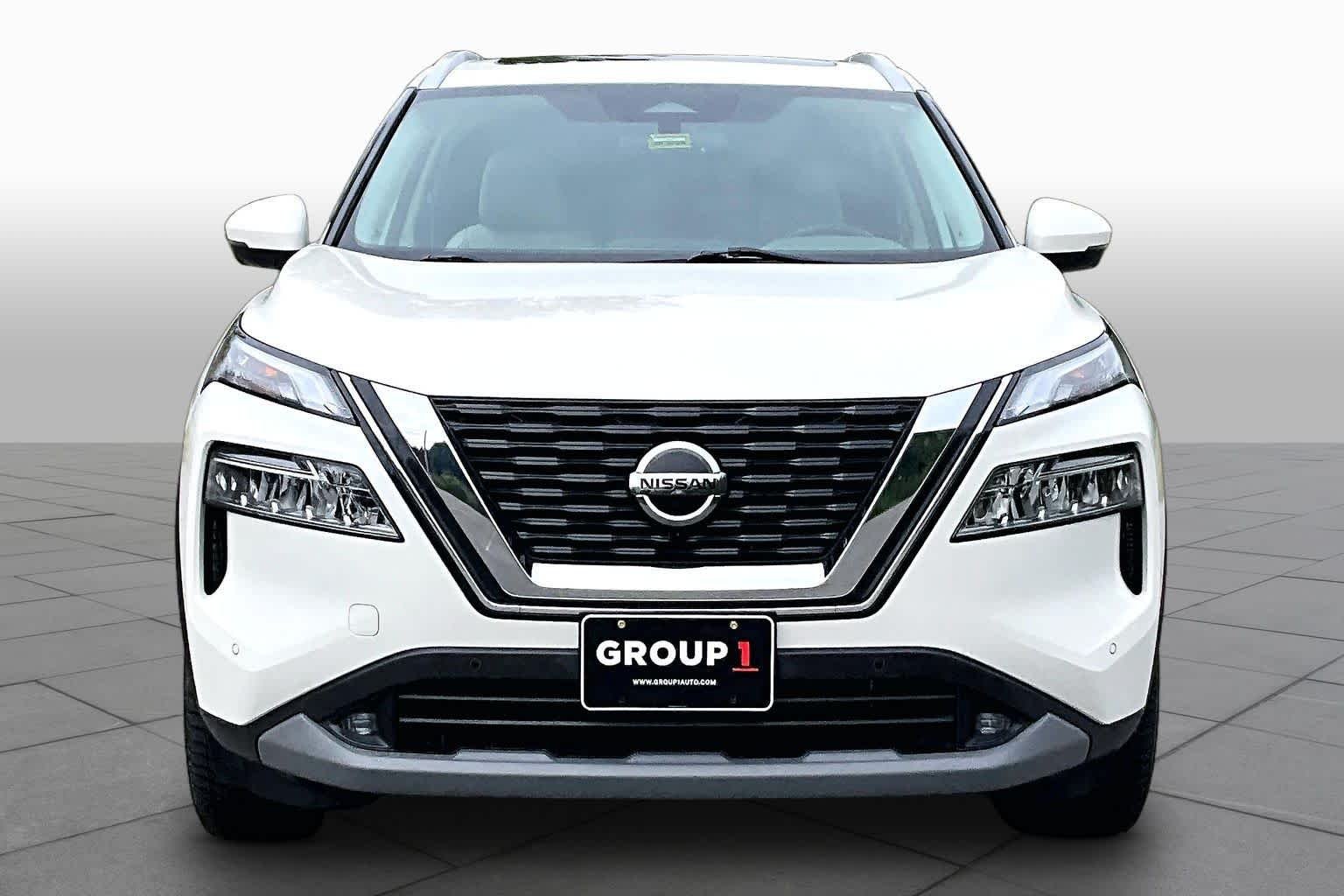 Pre-Owned 2021 Nissan Rogue SL