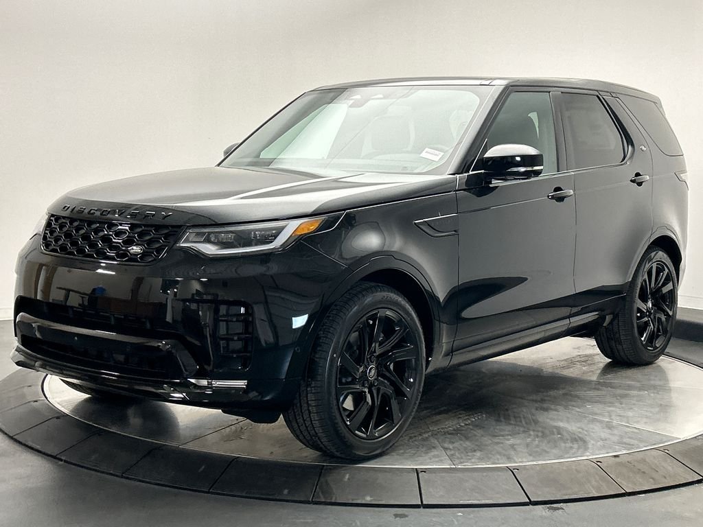 2025 Land Rover Discovery P300 Dynamic SE's photo