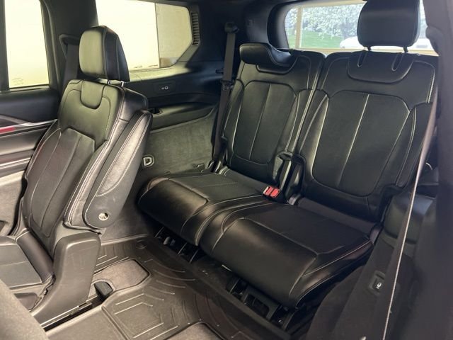 Used 2023 Red Jeep Overland image 28