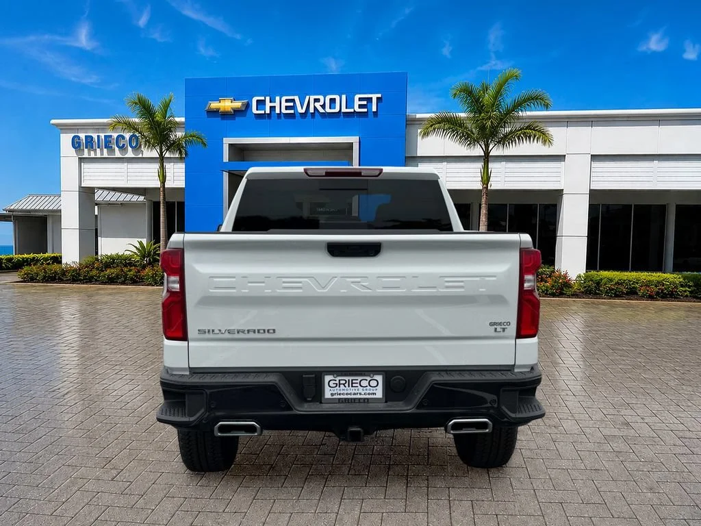 New 2026 Summit White Chevrolet LT Trail Boss image 4