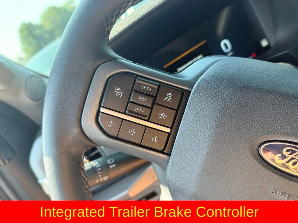 Used 2024 Gray Ford XLT image 30