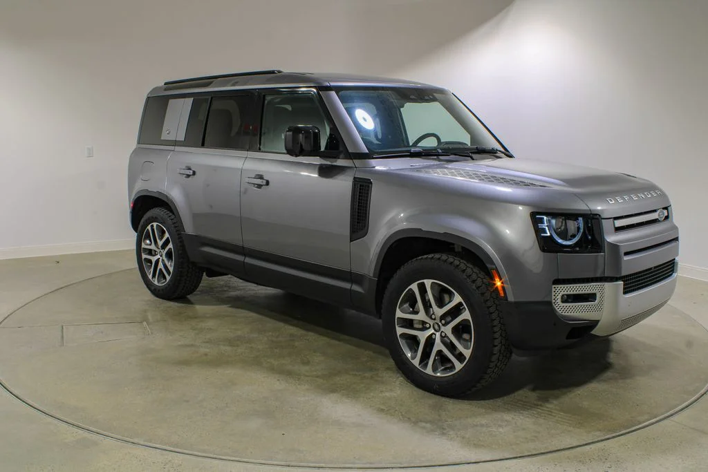 Used 2020 Eiger Gray Metallic Land Rover HSE image 7