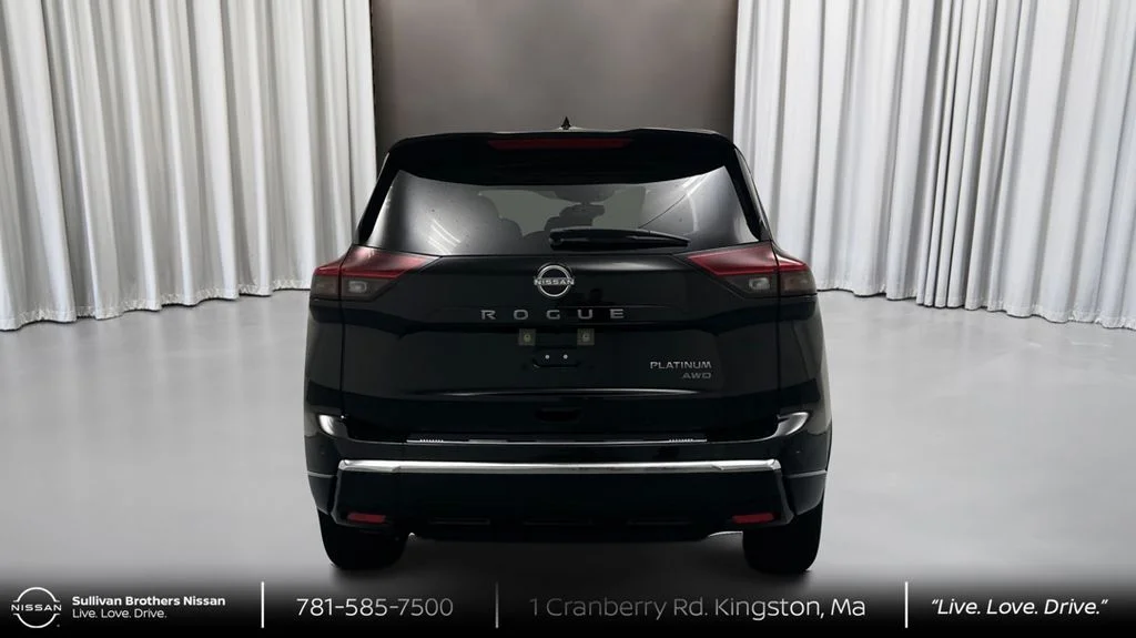 New 2026 Black Nissan Platinum image 6
