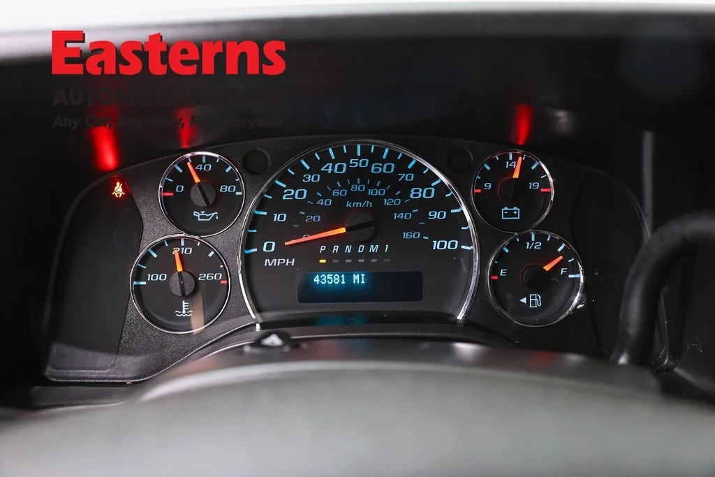 Used 2019 White GMC Work Van image 15