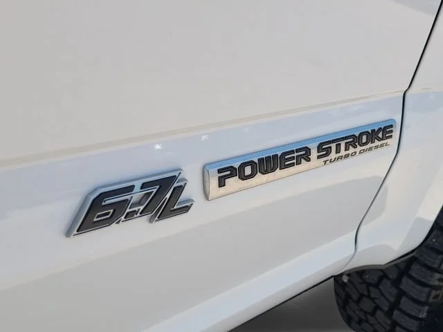 Used 2022 White Ford XL image 32