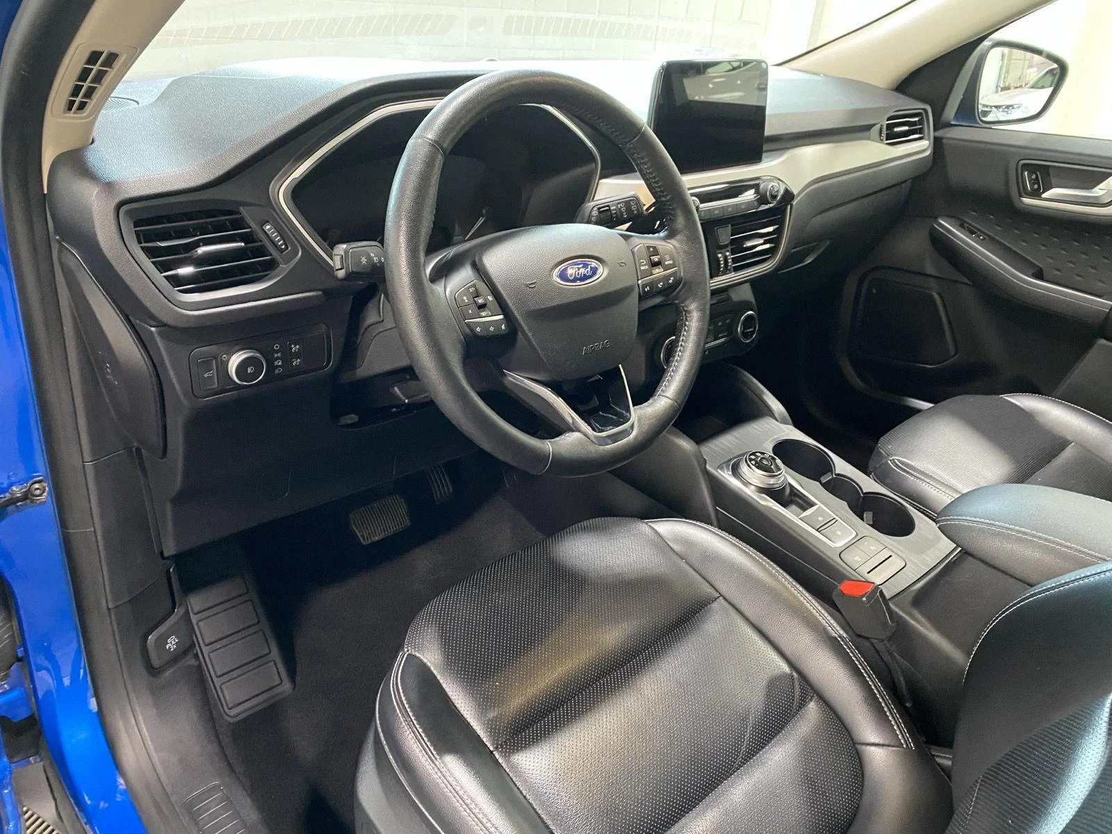 Used 2020 Velocity Blue Ford SEL image 2