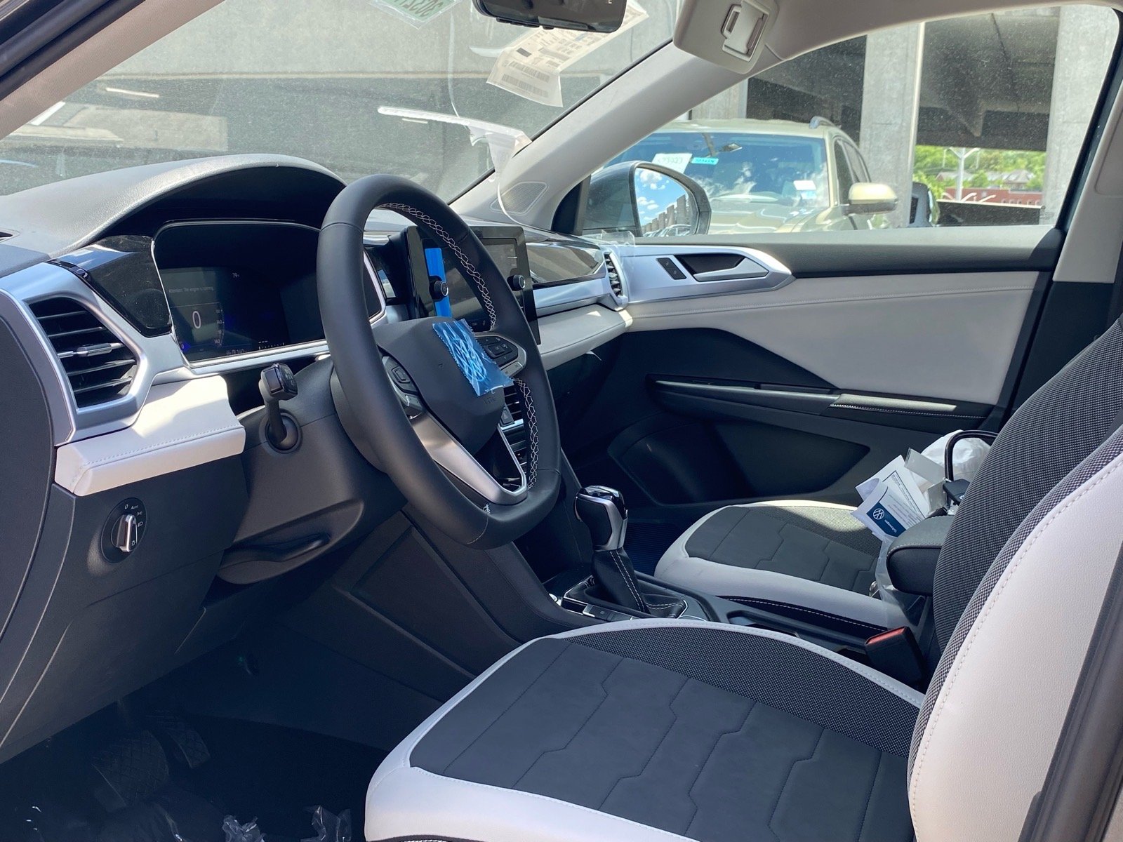 New 2026 Gray Volkswagen 1.5T SE image 8