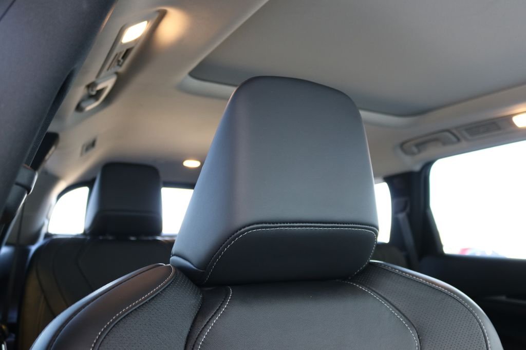 Certified Used 2025 Black INFINITI PURE image 42