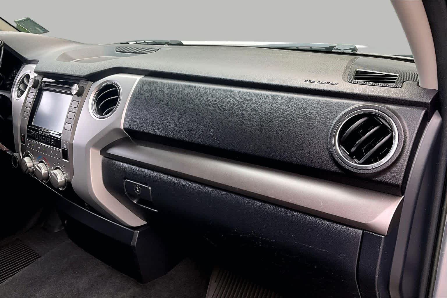 Used 2019 Silver Sky Metallic Toyota SR5 image 33