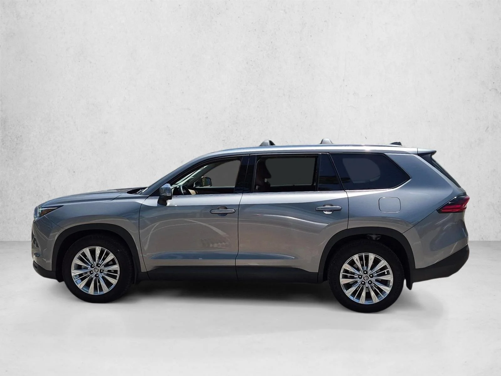 Used 2025 Gray Toyota Platinum image 7