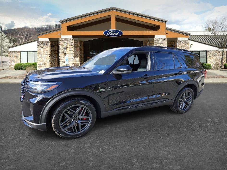 New 2026 Agate Black Metallic Ford ST image 1