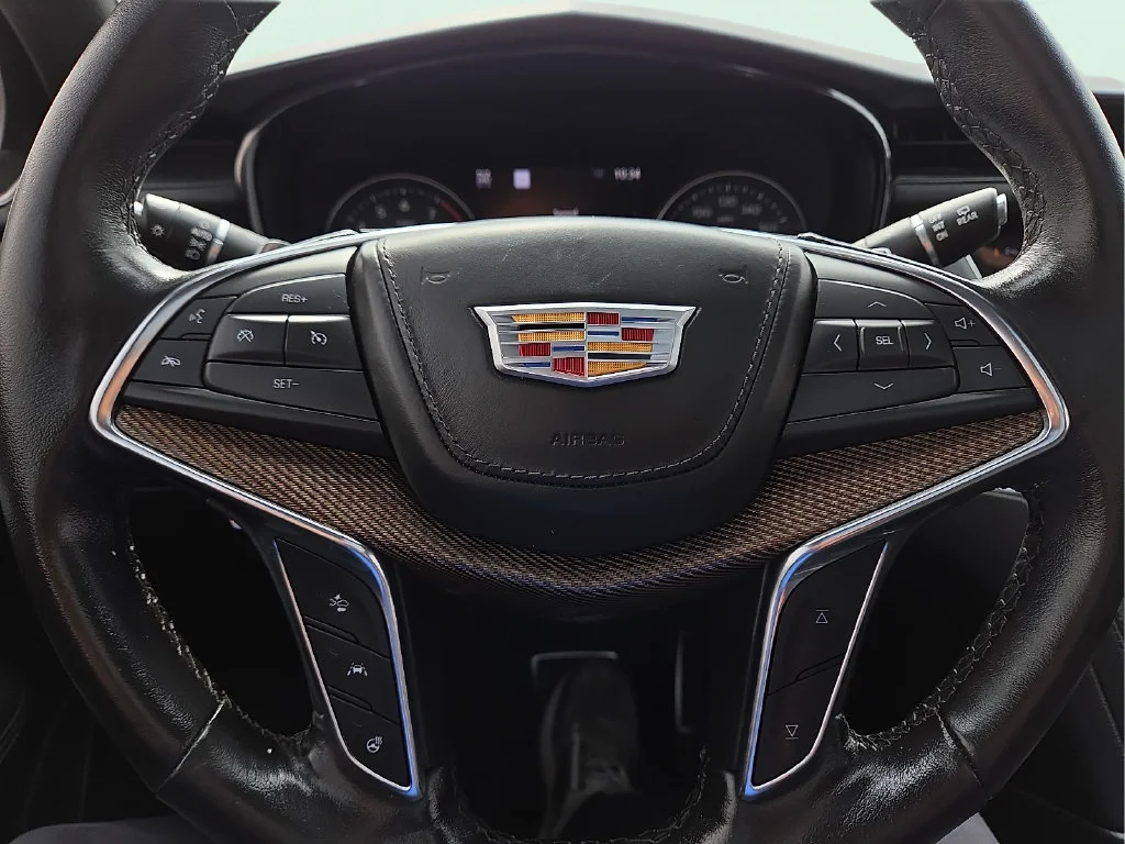 Used 2022 CRYSTAL WHITE TRICOAT Cadillac AWD Sport image 19