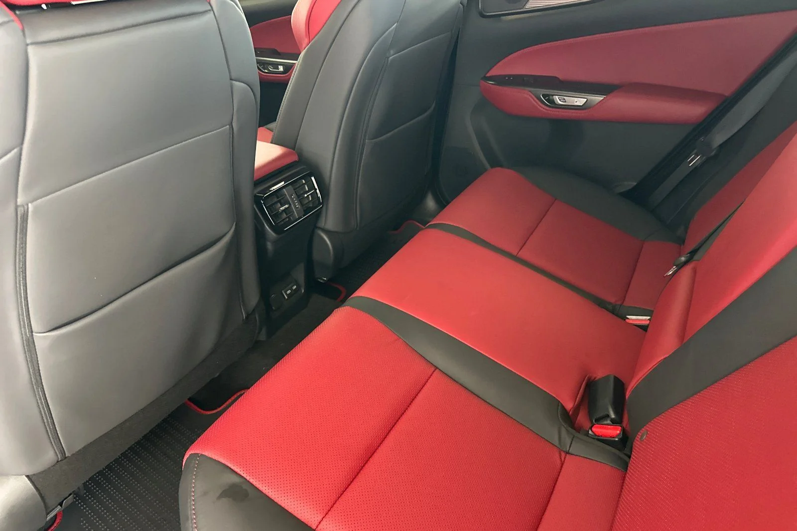 Certified Used 2024 Silver Lexus 350 F SPORT Handling image 9