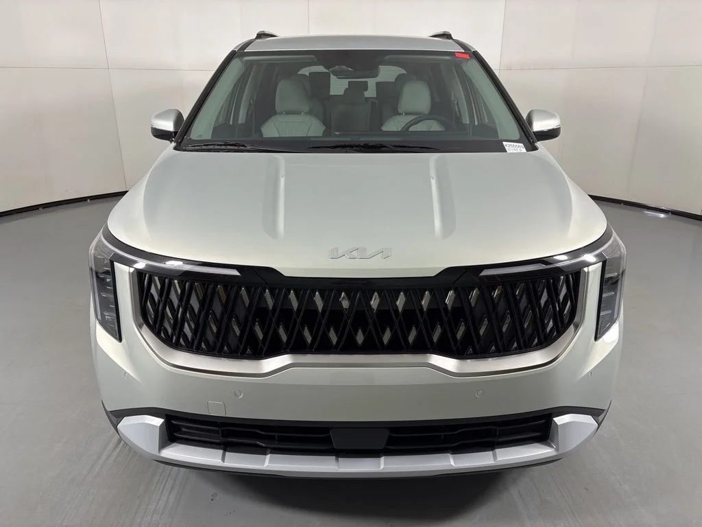 New 2026 Silver Kia EX image 3