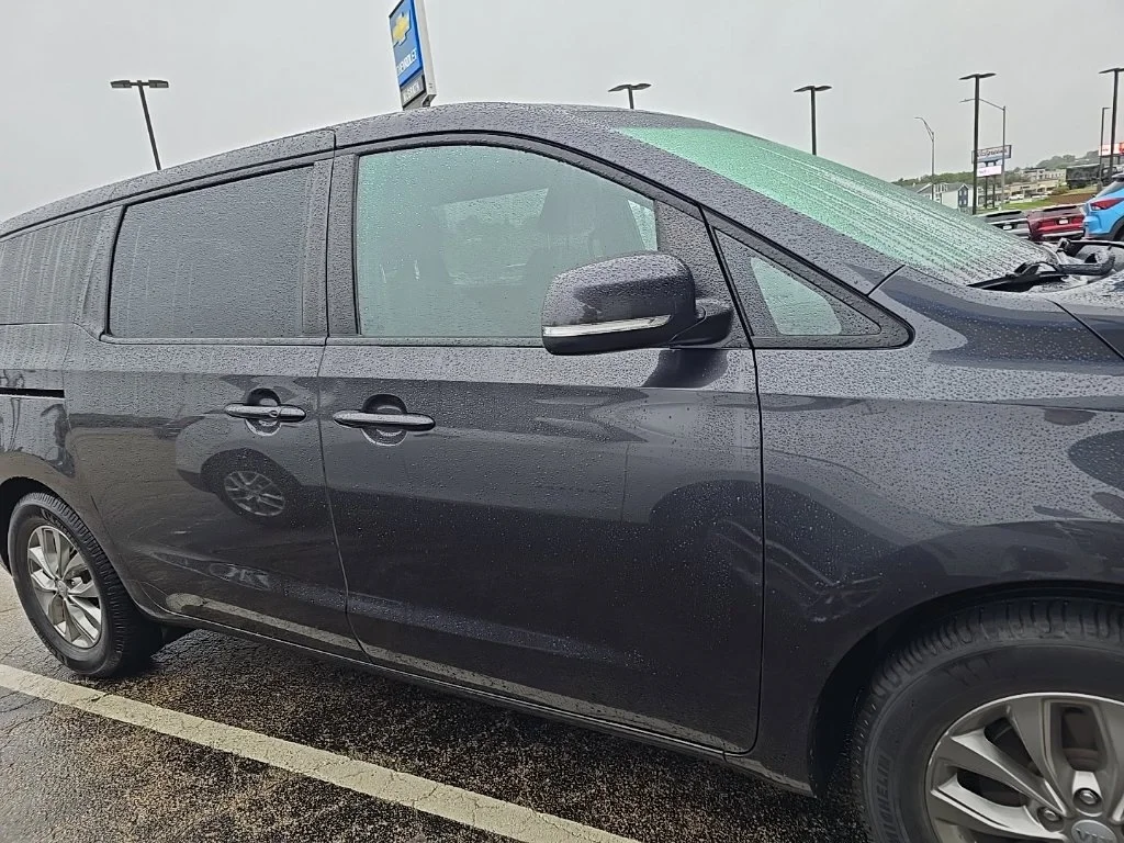 Used 2021 Gray Kia LX image 4