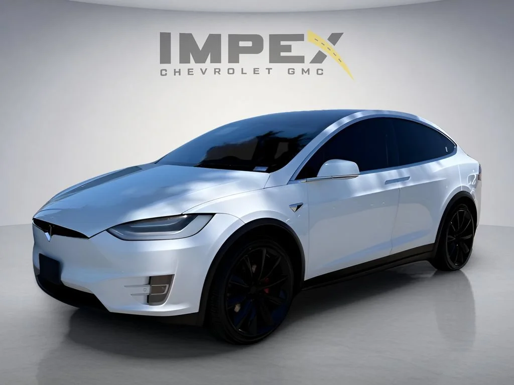 Used 2020  Tesla Performance image 1