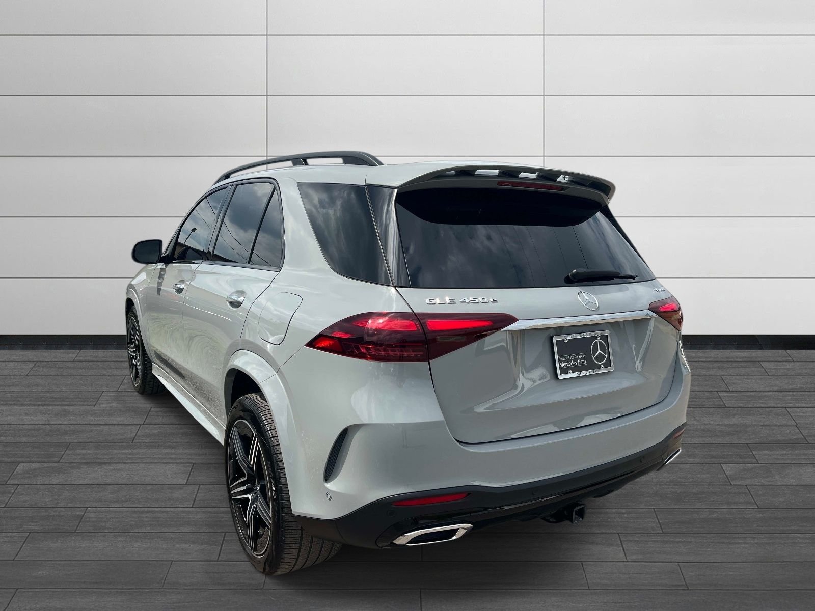 Certified Used 2024 MANUFAKTUR Alpine Gray Mercedes-Benz GLE 450e image 5