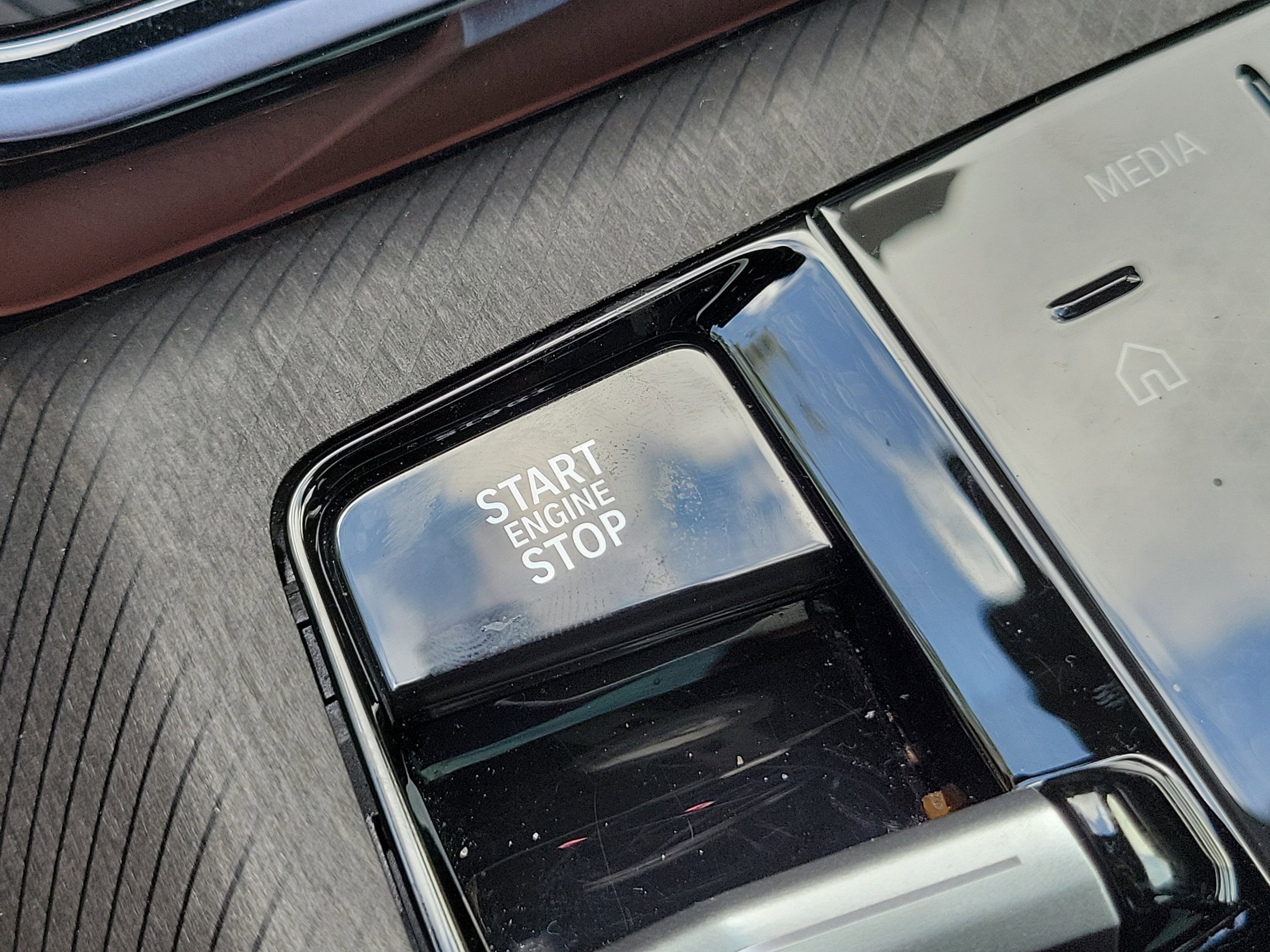 Used 2026 Black Sapphire Metallic BMW 30 xDrive image 30