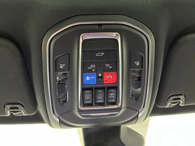 Used 2026 Silver Jeep Limited Altitude image 39
