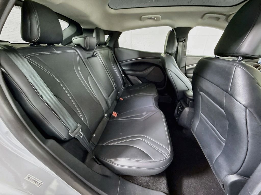 Used 2023 Space White Metallic Ford Premium image 29