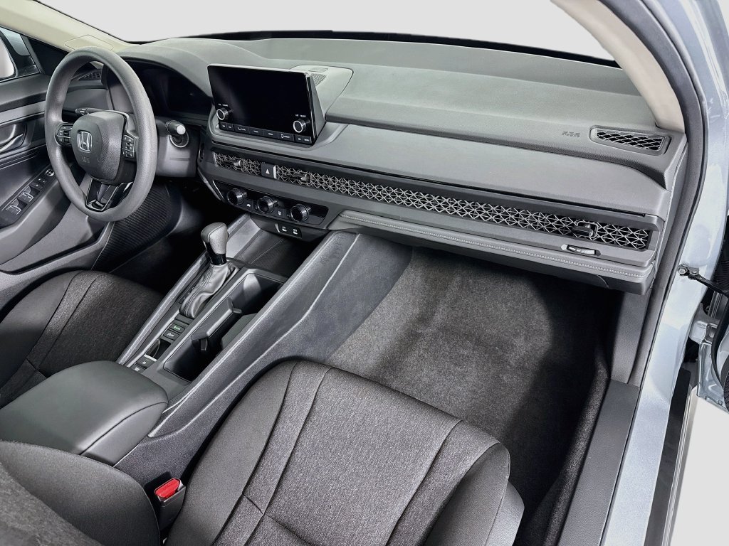 2024 Honda Accord LX - Photo 17