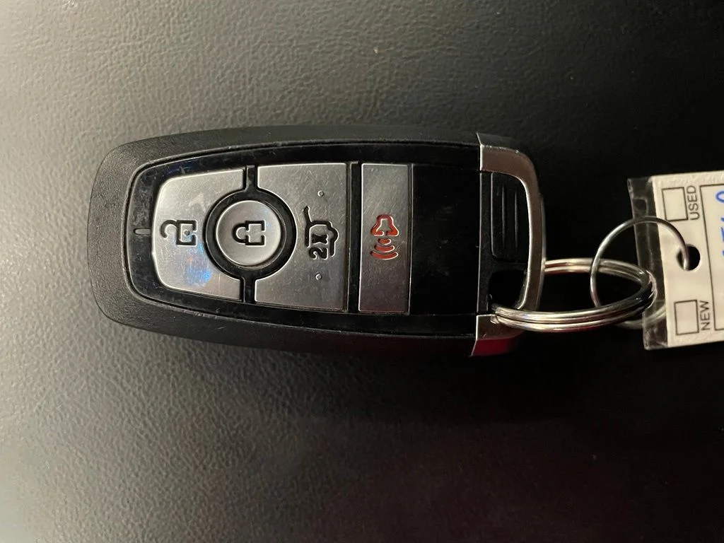 Used 2024 Gray Ford XLT image 18