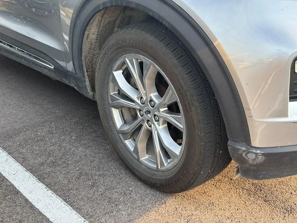 Used 2020 Iconic Silver Metallic Ford XLT image 4