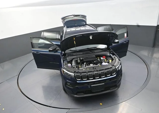 New 2026 Fathom Blue Pearl Coat Jeep Latitude image 33