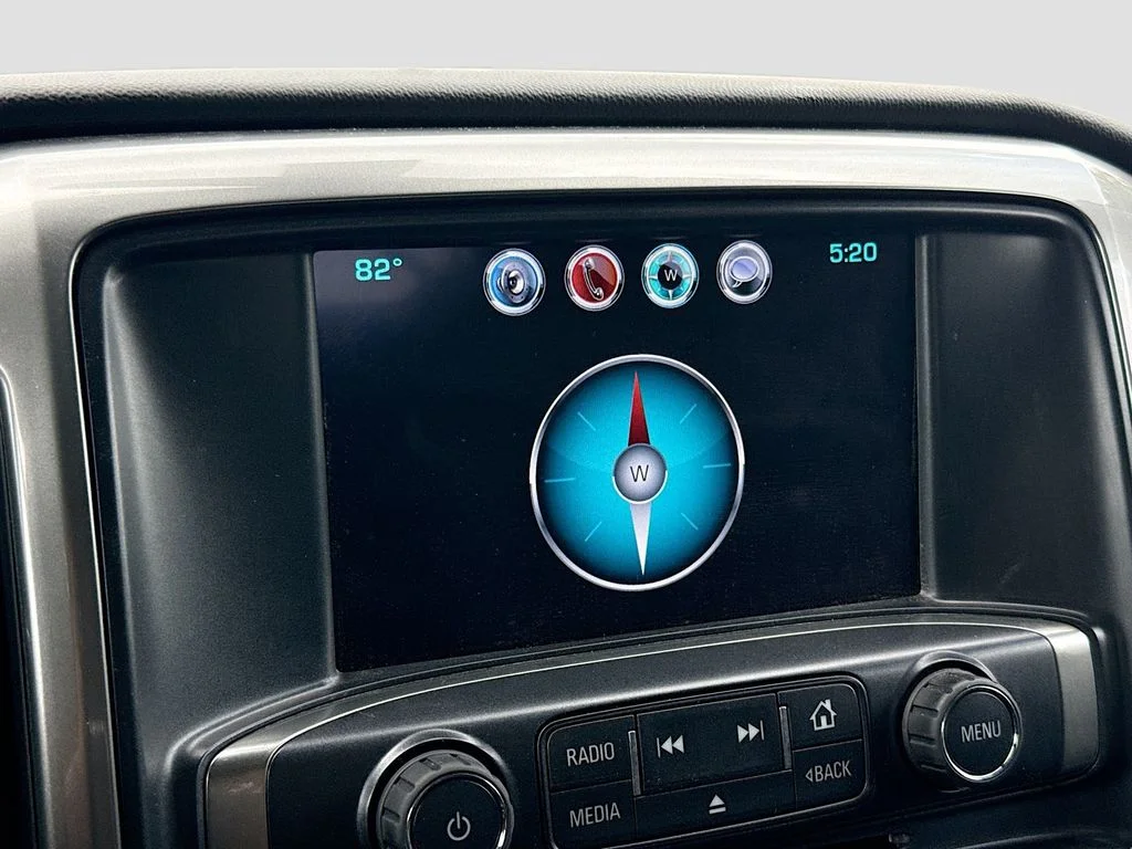 Used 2017 Silver Chevrolet LT image 13