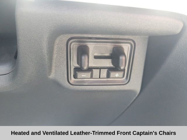 New 2027 White Metallic Ford Platinum image 12