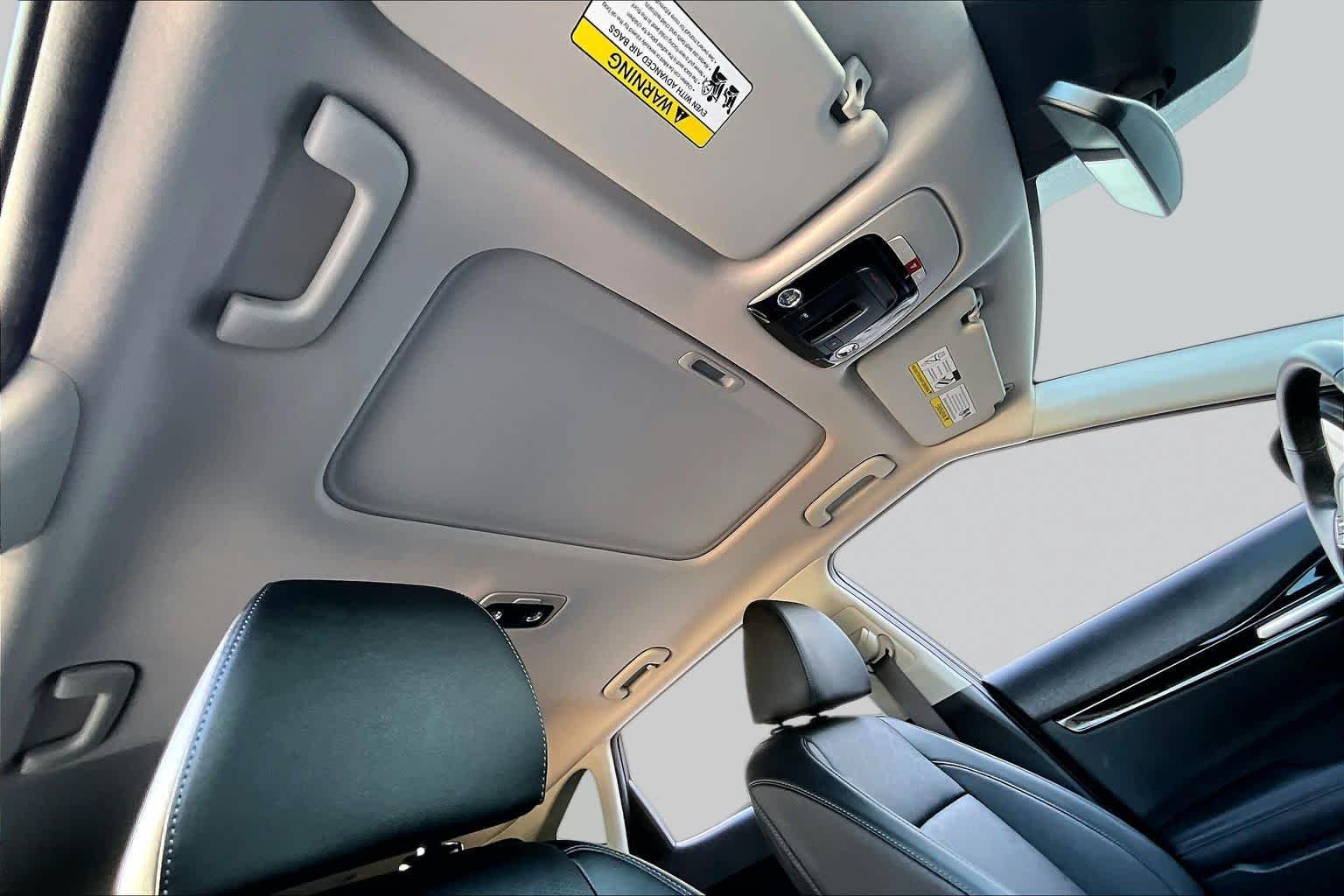 Used 2024 Gravity Gray Kia SX image 14