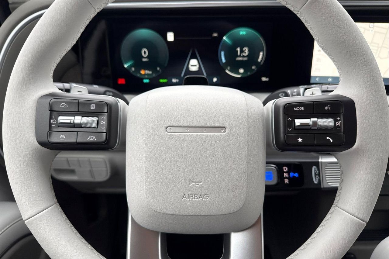 New 2027 Black Hyundai SEL 7P image 29