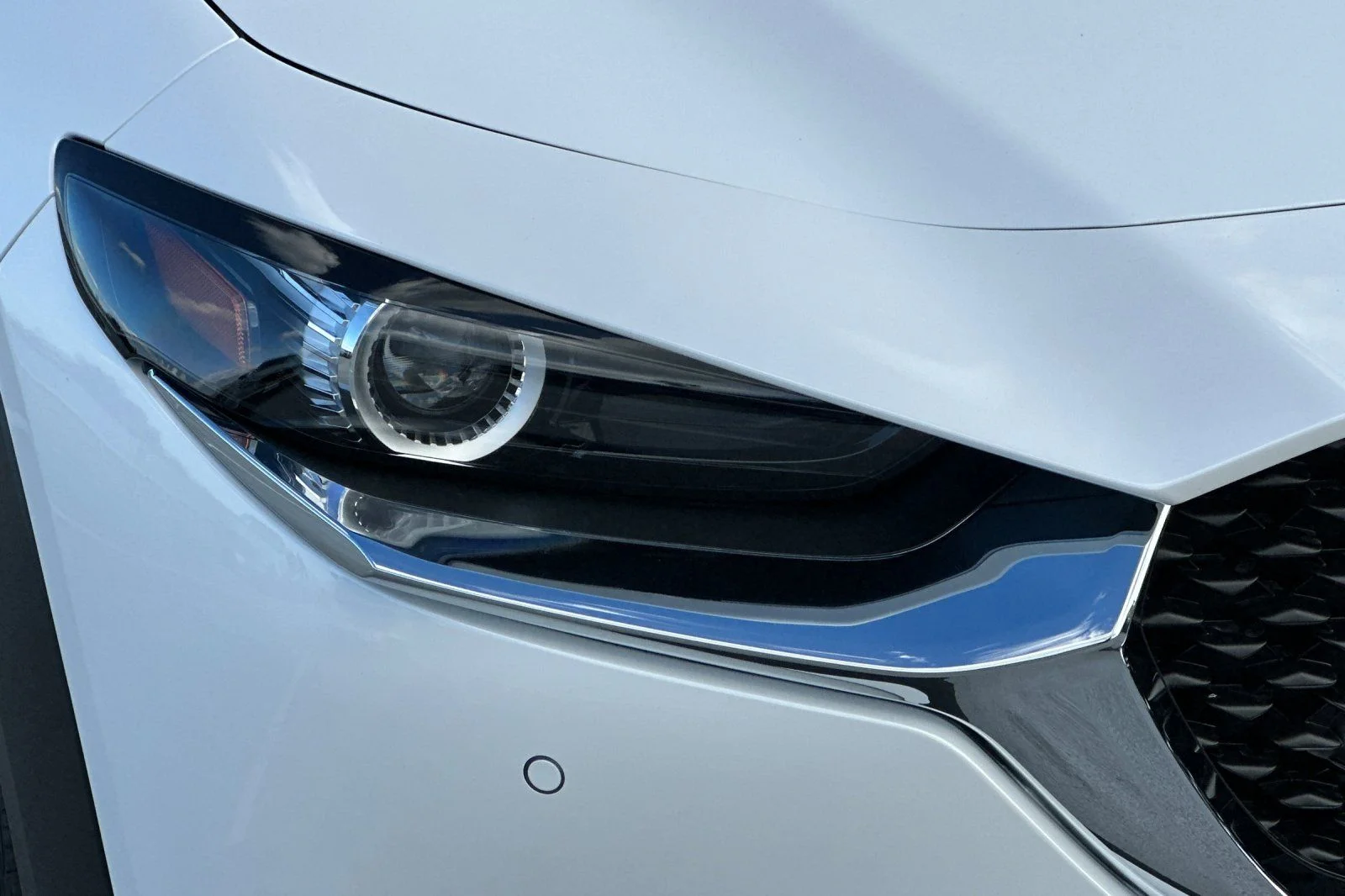 New 2026 Snowflake White Pearl Mazda 2.5 S Preferred AWD image 30