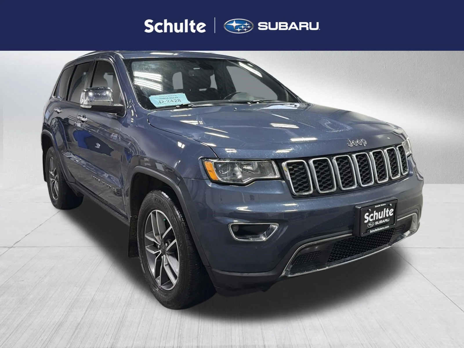 Used 2020 Slate Blue Pearlcoat Jeep Limited image 1