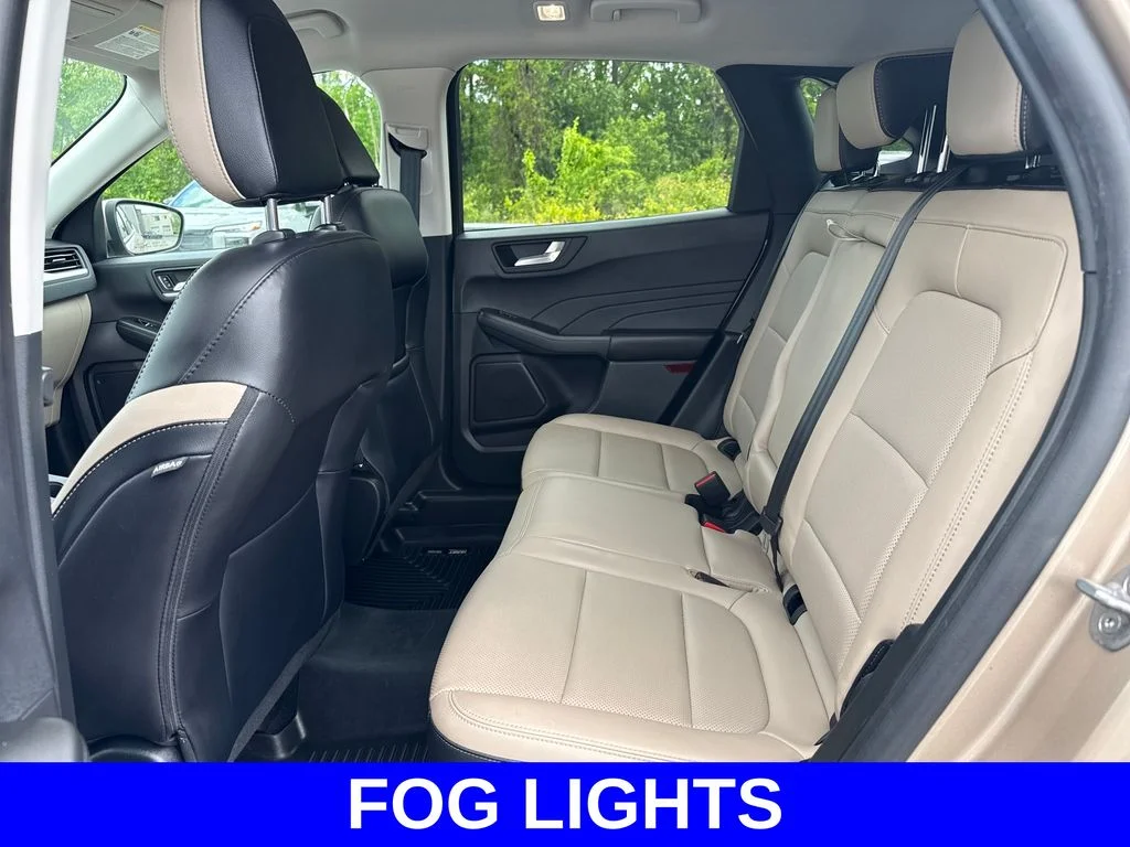 Used 2021 Gold Ford SEL image 15