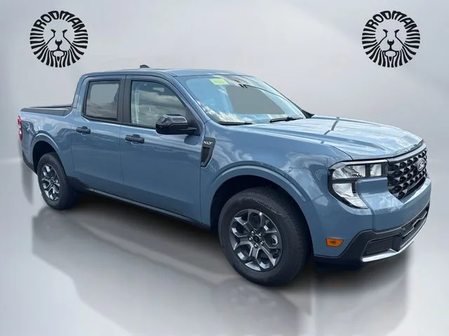 New 2026 Azure Gray Metallic Tri-Coat Ford XLT image 3