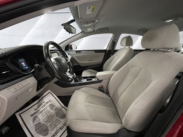 Used 2019 Red Hyundai SEL image 7