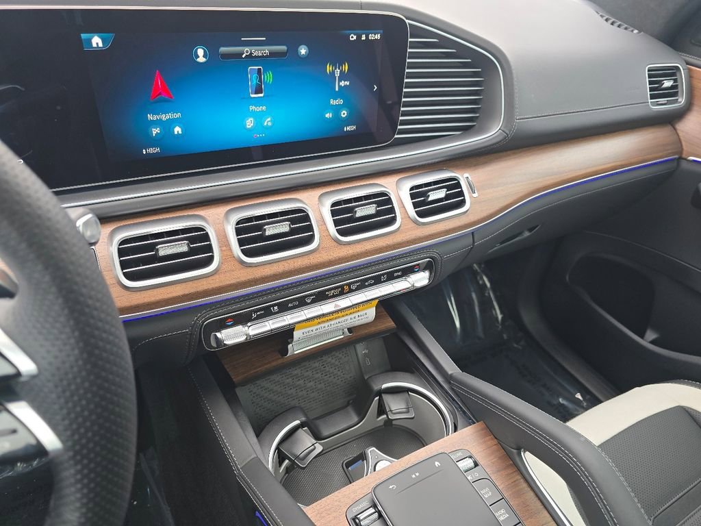 New 2026 MANUFAKTUR Alpine Grey Mercedes-Benz GLE 63 S AMG® image 73
