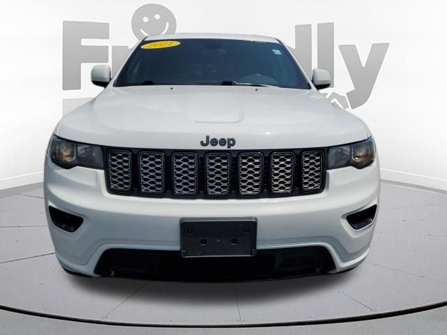 Used 2021 White Jeep Laredo X image 8