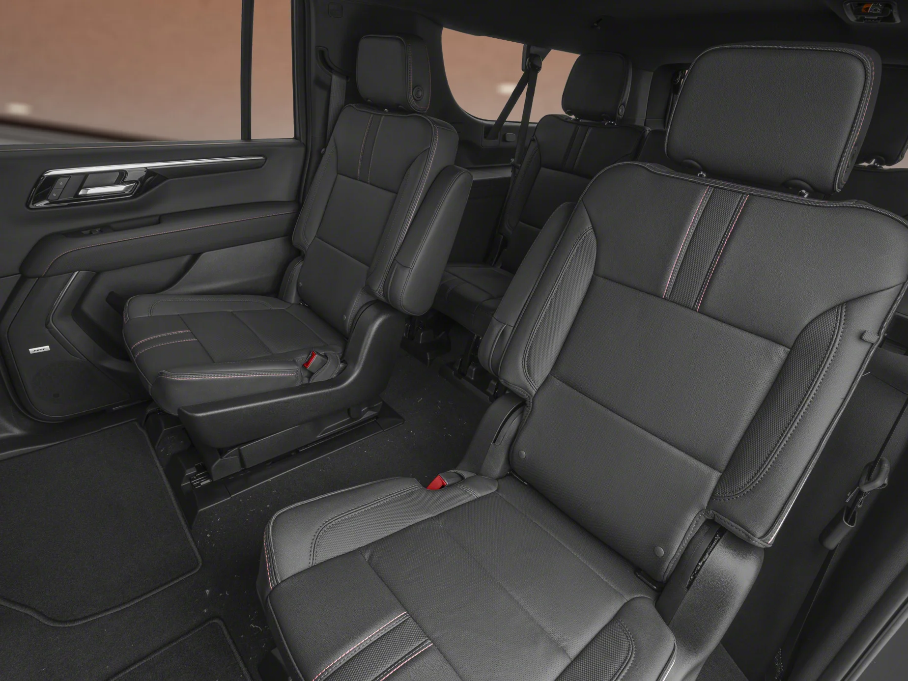New 2026 Black Chevrolet 4WD 4dr RST image 9