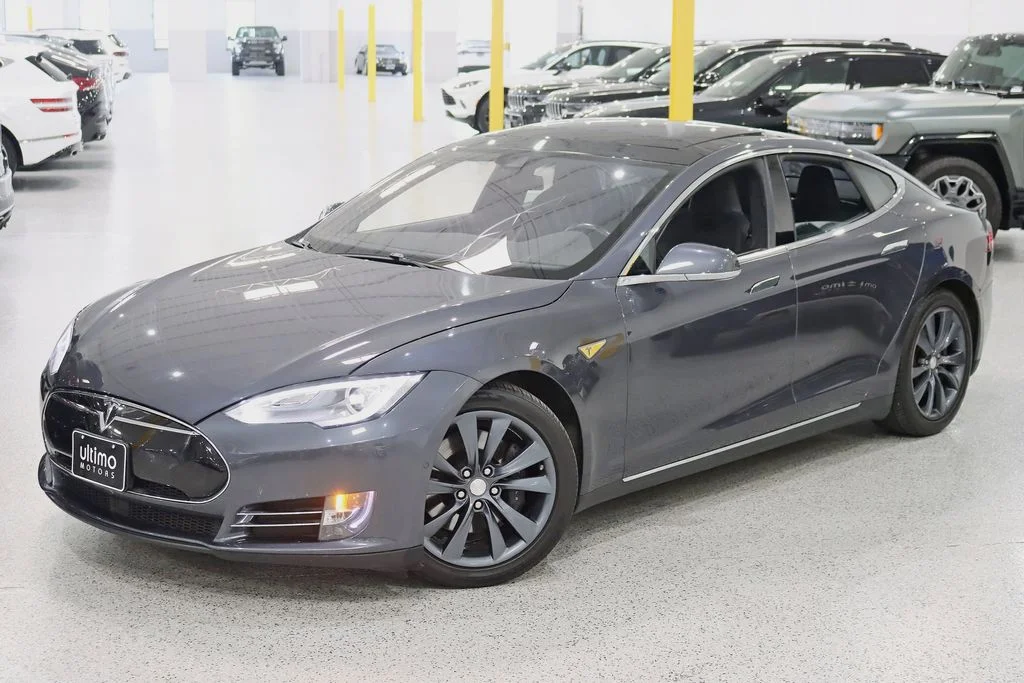 2015 Tesla Model S 85D