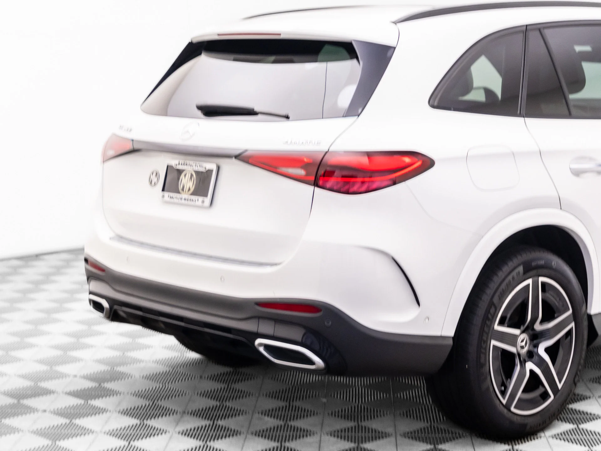 Used 2023 White Mercedes-Benz GLC 300 image 36