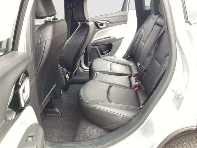New 2026 Silver Jeep LIMITED 4X4 image 14